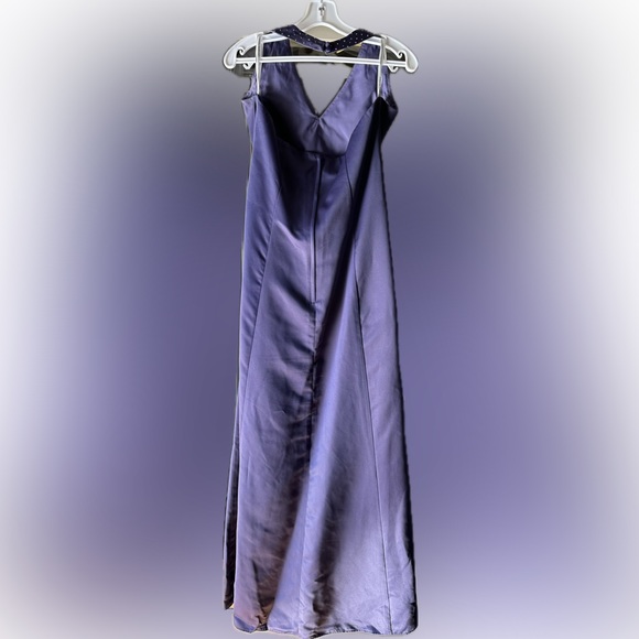 Size 12 Halter style formal dress - Picture 5 of 5